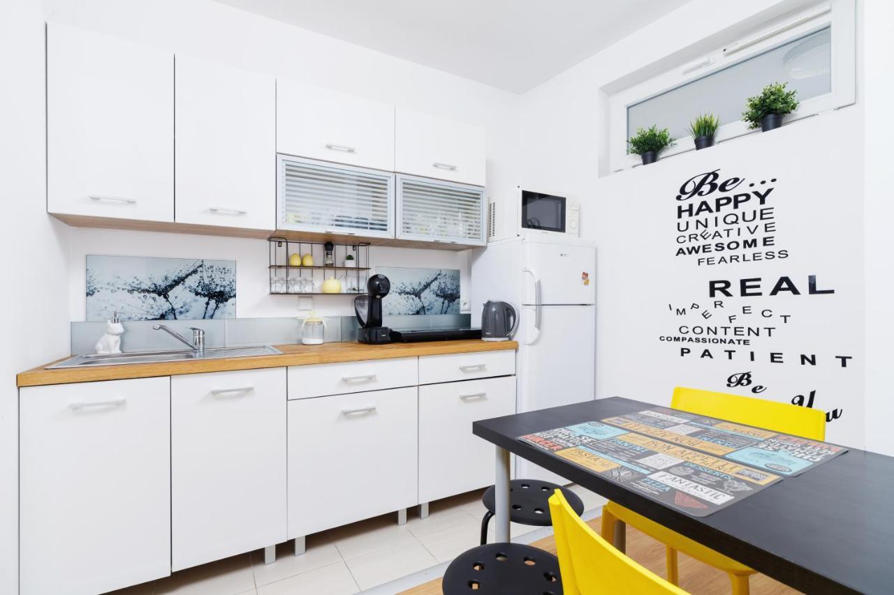 Ferienwohnung Studio Pradnik Bialy Krakow By Renters Exterior foto